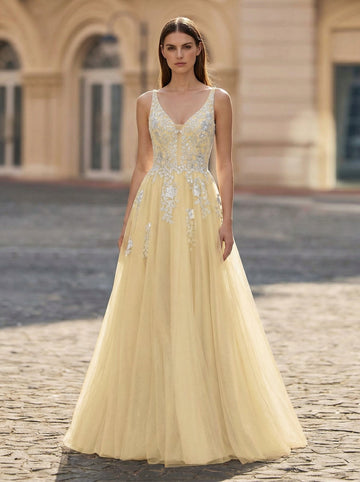 Sleeveless V-Neck Sequins Tulle Ball-Gown/Princess Maxi Dress