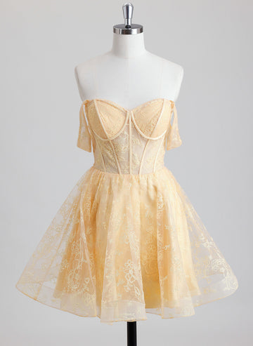 Ball-Gown/Princess Off the Shoulder Short Lace Homecoming Dress