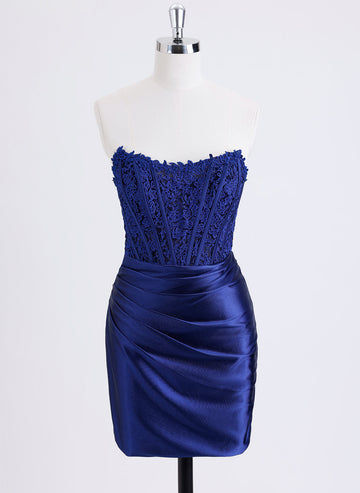 Sheath/Column Sleeveless Short Lace Satin Homecoming Dress With Rhinestone