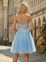 Ball-Gown/Princess Short Lace Homecoming Dress With Sequins