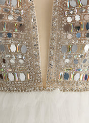 Ball-Gown/Princess Sweetheart V-Neck Sweep Train Tulle Prom Dresses With Rhinestone Sequins Beading