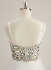 Ball-Gown/Princess Sweetheart V-Neck Sweep Train Tulle Prom Dresses With Rhinestone Sequins Beading