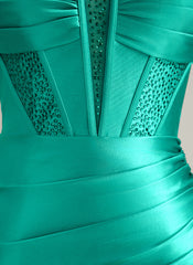 Trumpet/Mermaid Sweetheart Sweep Train Silky Satin Prom Dresses With Pleated Rhinestone