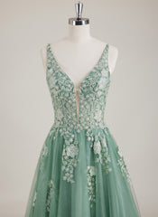 Sleeveless V-Neck Sequins Tulle Ball-Gown/Princess Maxi Dress