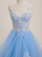 Ball-Gown/Princess Sweetheart Sweep Train Tulle Maxi Dresses With Appliques Lace