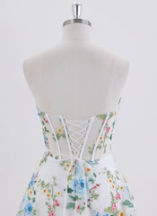 Ball-Gown/Princess Sleeveless Short Lace Homecoming Dress