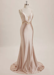 Trumpet/Mermaid V-Neck Sweep Train Jersey Maxi Dresses