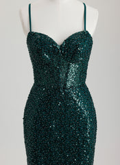 Sheath/Column Sweetheart Short Sequin Homecoming Dress With Sequins