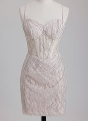 Sheath/Column Sweetheart Short Sequin Homecoming Dress With Beading Sequins