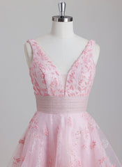 Ball-Gown/Princess V-Neck Short Tulle Homecoming Dress