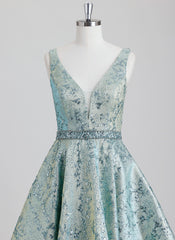 A-line V-Neck Short Metallic Homecoming Dress With Rhinestone Beading Sequins