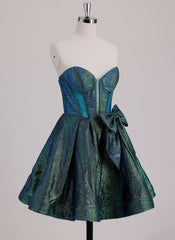 Ball-Gown/Princess Sweetheart Short Metallic Mini Dress With Bow