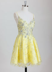 A-line Spaghetti Straps Short Lace Homecoming Dress With Sequins