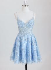 A-line V-Neck Short Lace Homecoming Dress With Sequins