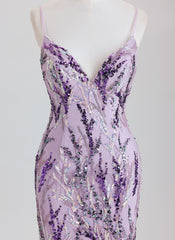 Sheath/Column Short Lace Homecoming Dress With Sequins