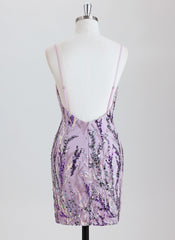 Sheath/Column Short Lace Homecoming Dress With Sequins
