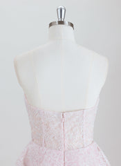 Ball-Gown/Princess Sweetheart Short Lace Homecoming Dress