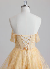 Ball-Gown/Princess Off the Shoulder Short Lace Homecoming Dress