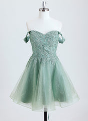 Ball-Gown/Princess Off the Shoulder Short Tulle Homecoming Dress With Sequins Appliques Lace
