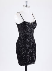 Sheath/Column Spaghetti Straps Short Lace Homecoming Dress With Sequins