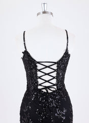 Sheath/Column Spaghetti Straps Short Lace Homecoming Dress With Sequins