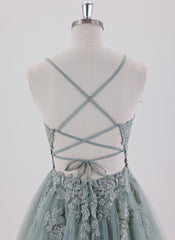 Ball-Gown/Princess Spaghetti Straps Short Satin Homecoming Dress With Appliques Lace