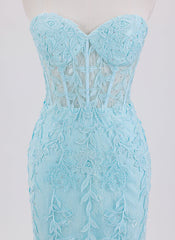 Sheath/Column Sleeveless Short Lace Homecoming Dress With Sequins
