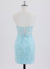 Sheath/Column Sleeveless Short Lace Homecoming Dress With Sequins