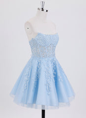 Ball-Gown/Princess Sleeveless Short Tulle Homecoming Dress With Appliques