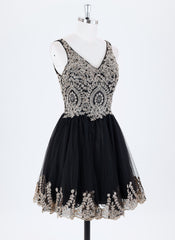 Ball-Gown/Princess Short Tulle Homecoming Dress With Rhinestone