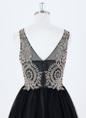 Ball-Gown/Princess Short Tulle Homecoming Dress With Rhinestone