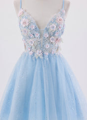 Ball-Gown/Princess Sleeveless Short Tulle Homecoming Dress With Appliques