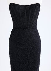 Sheath/Column Sleeveless Short Lace Homecoming Dress With Rhinestone
