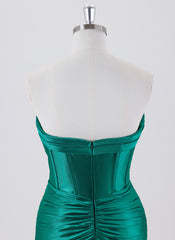Sheath/Column Sleeveless Short Satin Homecoming Dress With Pleated