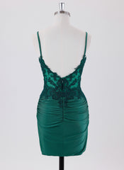 Sheath/Column Short Jersey Homecoming Dress With Appliques Lace