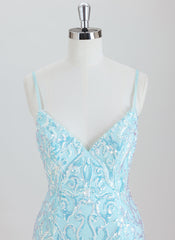 Sheath/Column Spaghetti Straps Short Lace Homecoming Dress With Sequins