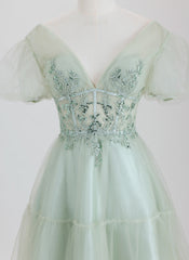 Ball-Gown/Princess Short Sleeve Short Tulle Homecoming Dress With Appliques